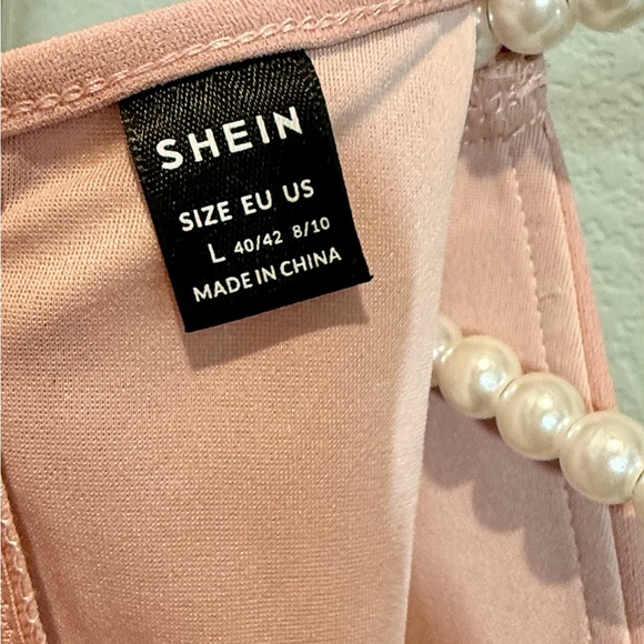 SHEIN Blush Pink Twist Front Cap Sleeve Dress - Size L (8/10) - Picture 4 of 7